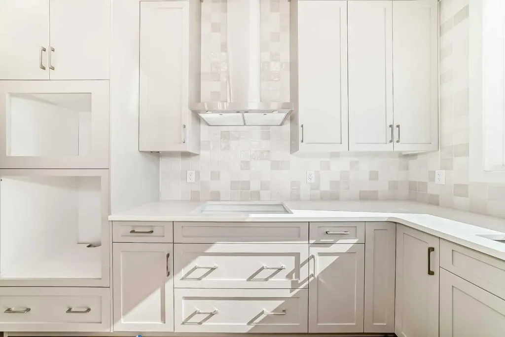 46 Verdure Place SW Calgary AB T2Y 1C9