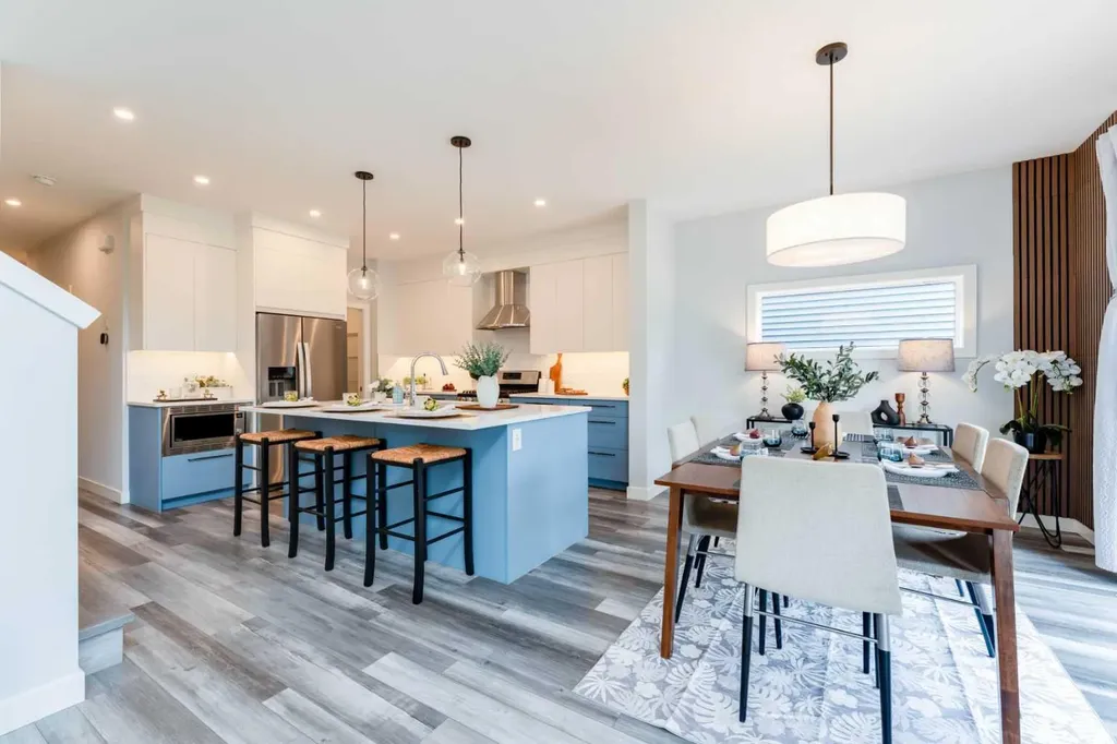220 Crimson Ridge Place NW Calgary AB T3L 0K7