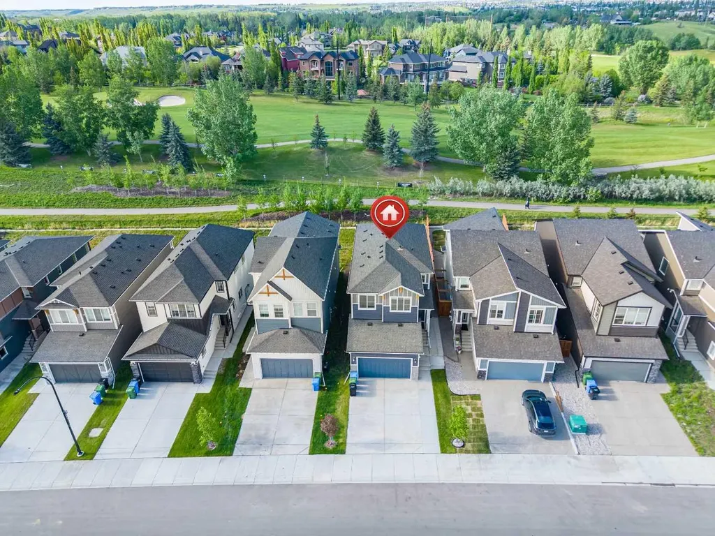 220 Crimson Ridge Place NW Calgary AB T3L 0K7