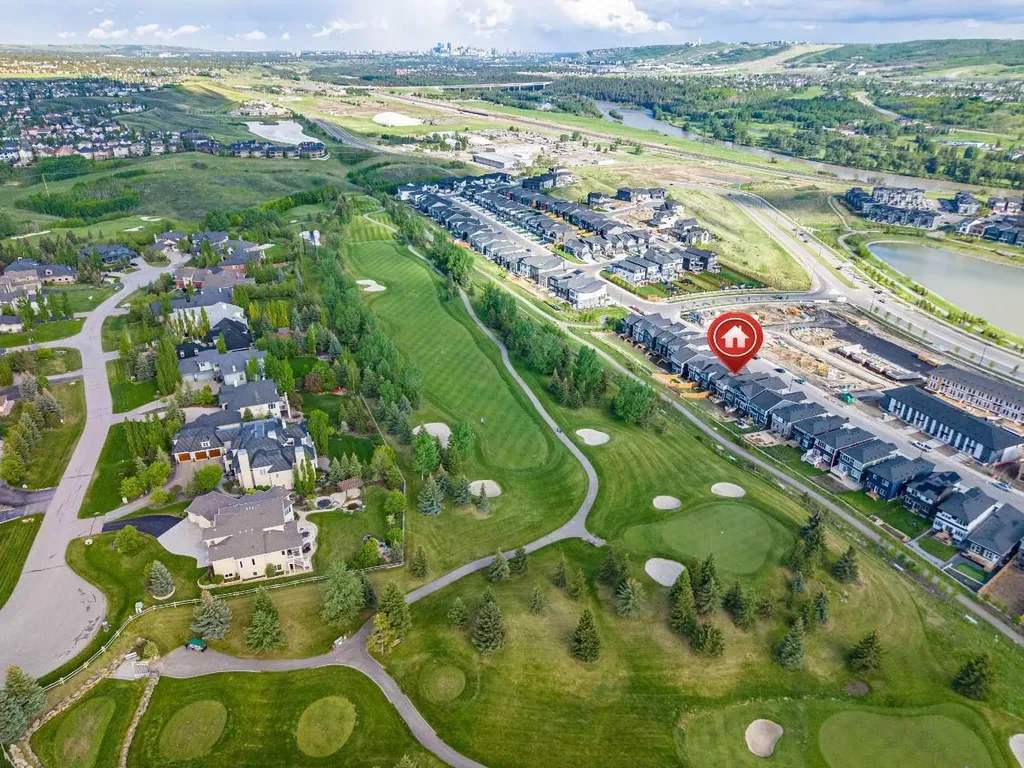 220 Crimson Ridge Place NW Calgary AB T3L 0K7