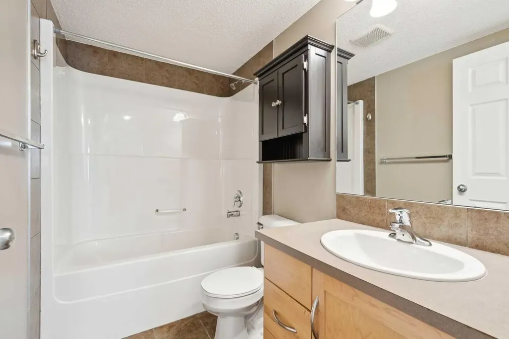 5 Country Village Park NE Calgary AB T3K 0G1
