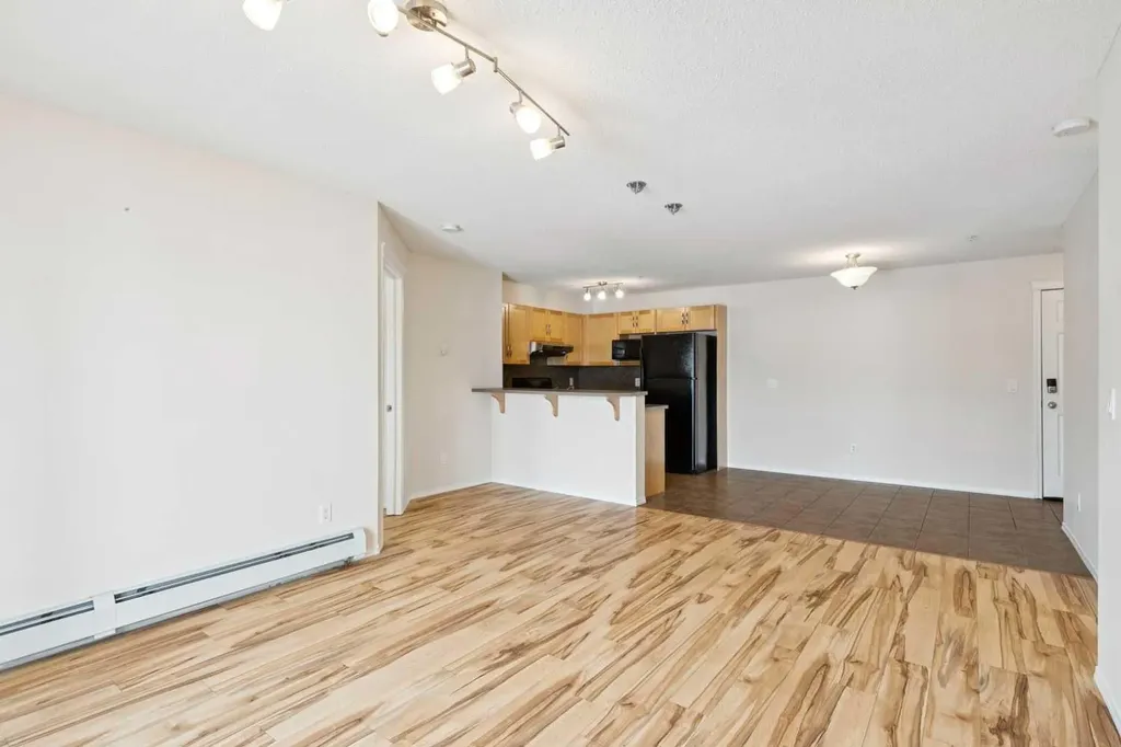 5 Country Village Park NE Calgary AB T3K 0G1
