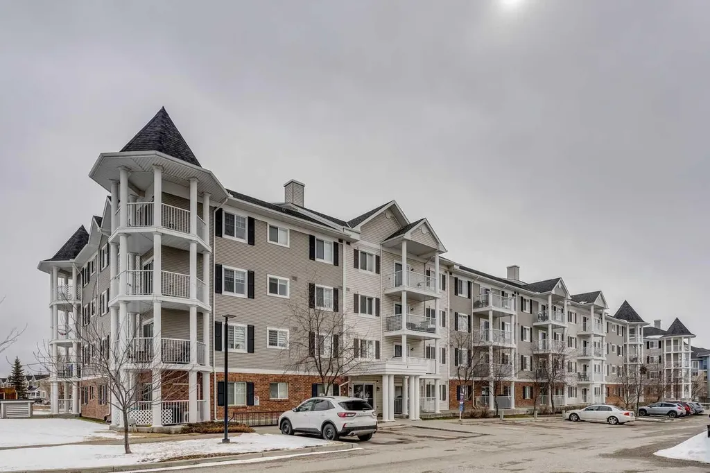 5 Country Village Park NE Calgary AB T3K 0G1