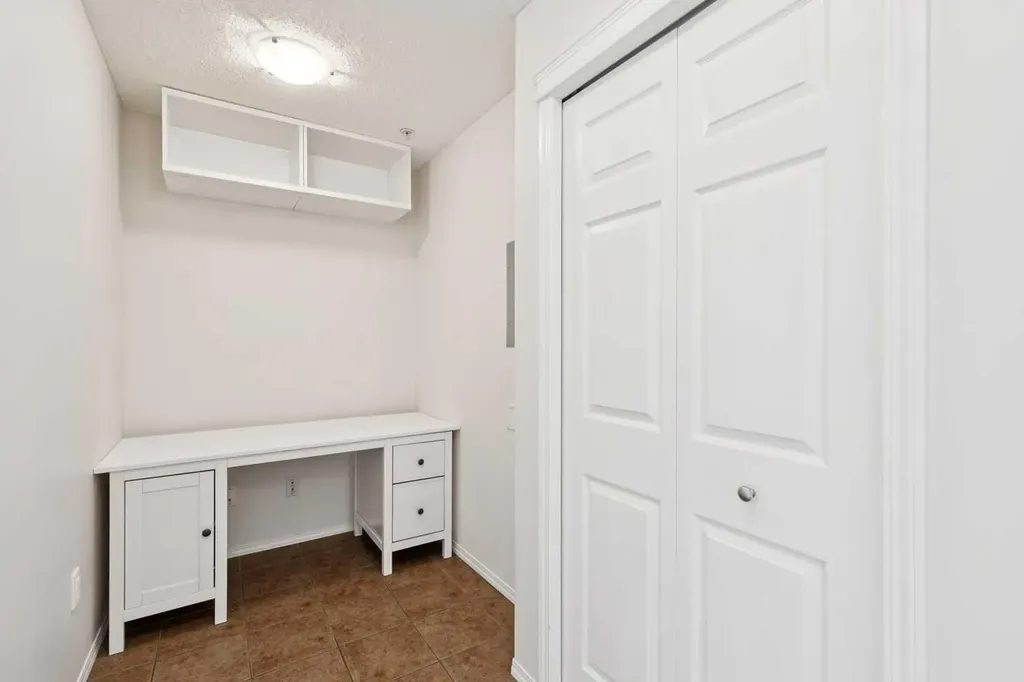 5 Country Village Park NE Calgary AB T3K 0G1