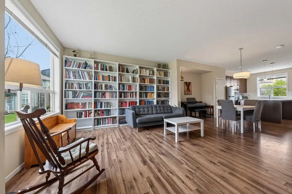187 Copperstone Cove SE Calgary AB T2Z 0L3