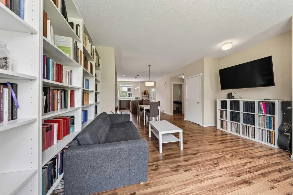 187 Copperstone Cove SE Calgary AB T2Z 0L3