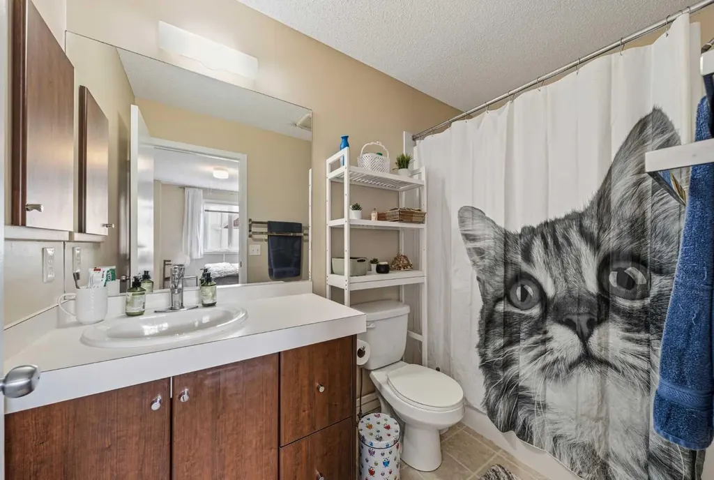 187 Copperstone Cove SE Calgary AB T2Z 0L3