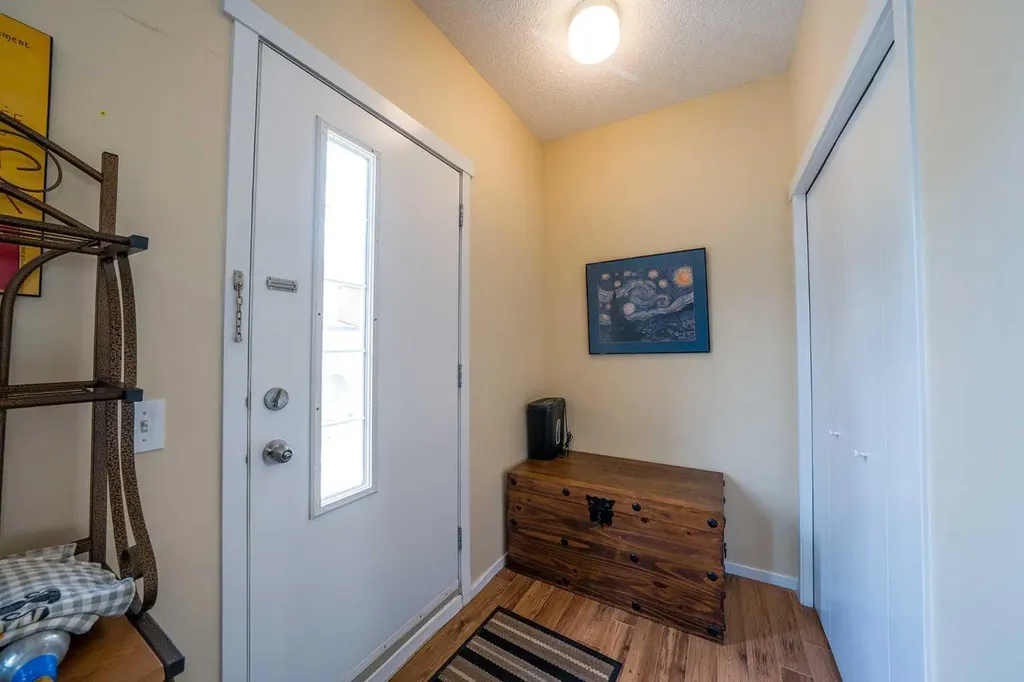 187 Copperstone Cove SE Calgary AB T2Z 0L3