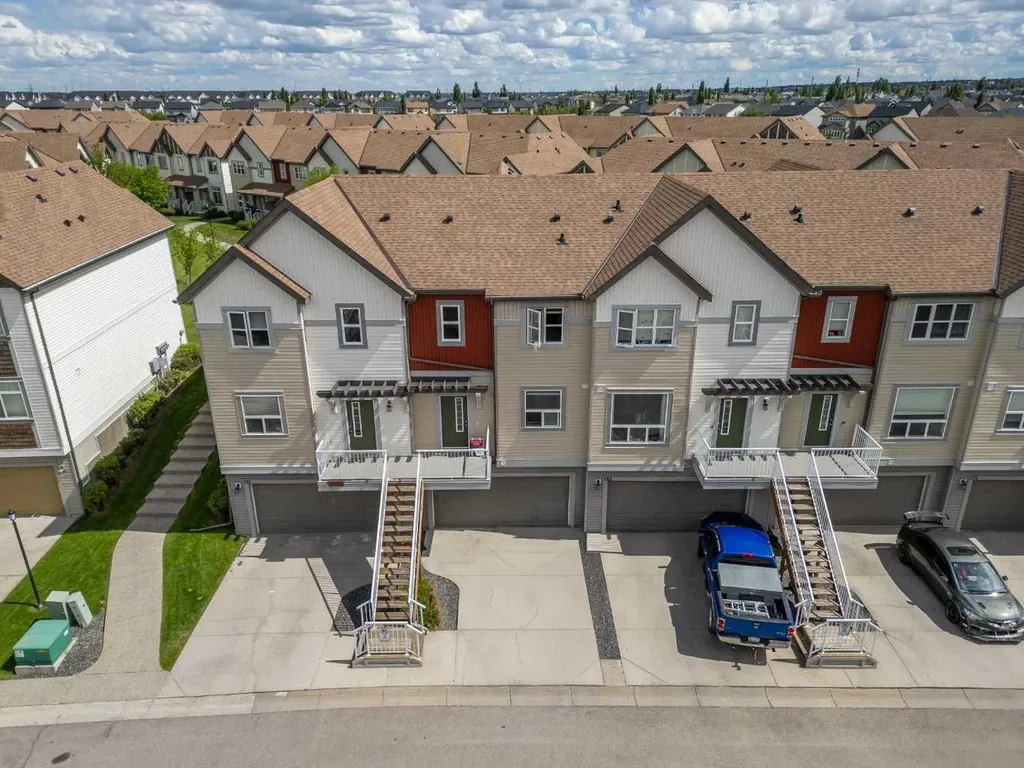 187 Copperstone Cove SE Calgary AB T2Z 0L3