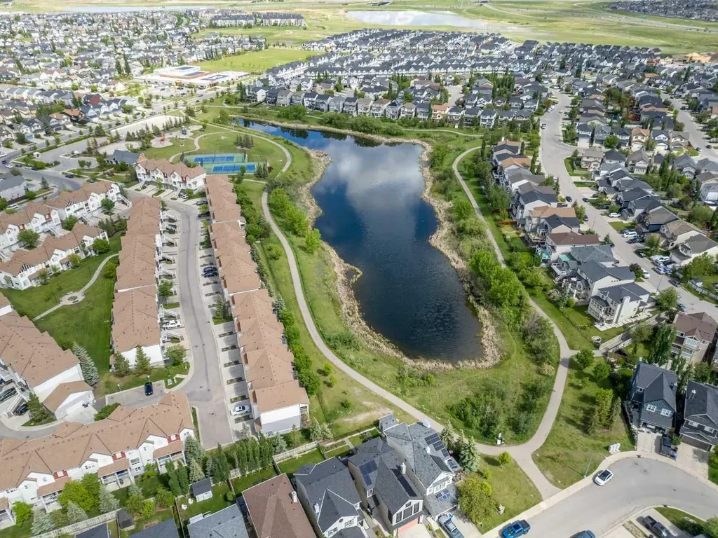 187 Copperstone Cove SE Calgary AB T2Z 0L3