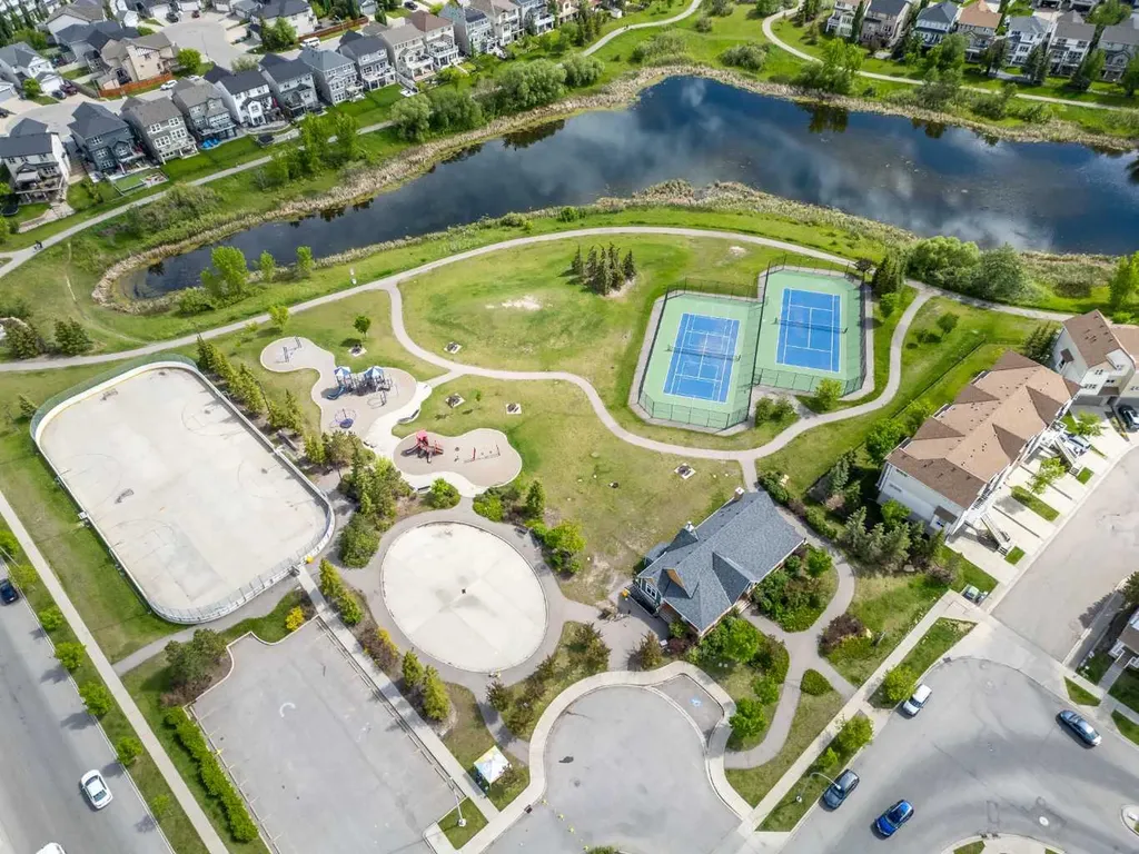 187 Copperstone Cove SE Calgary AB T2Z 0L3