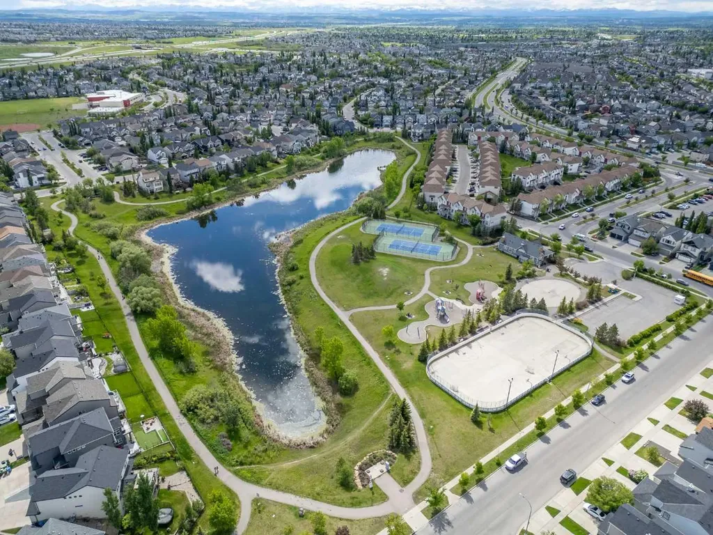 187 Copperstone Cove SE Calgary AB T2Z 0L3
