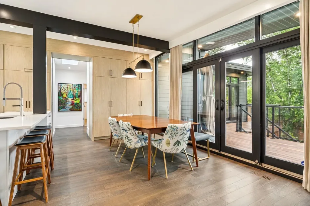 3511 Utah Drive NW Calgary AB T2N 4A5