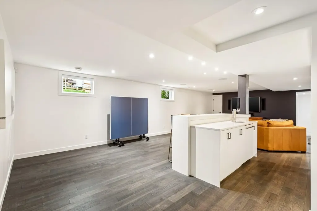 3511 Utah Drive NW Calgary AB T2N 4A5