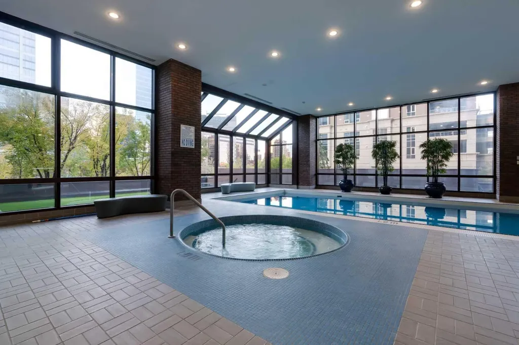 500 Eau Claire Avenue SW Calgary AB T2P 3R8