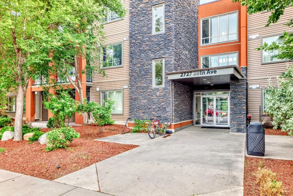 2727 28 Avenue SE Calgary AB T2B 0L4