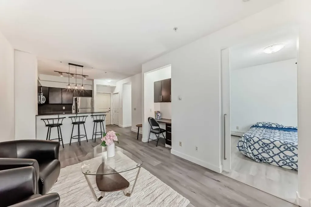 2727 28 Avenue SE Calgary AB T2B 0L4