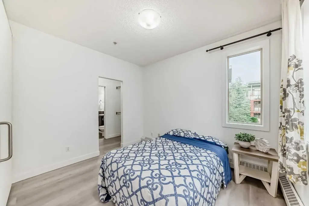 2727 28 Avenue SE Calgary AB T2B 0L4