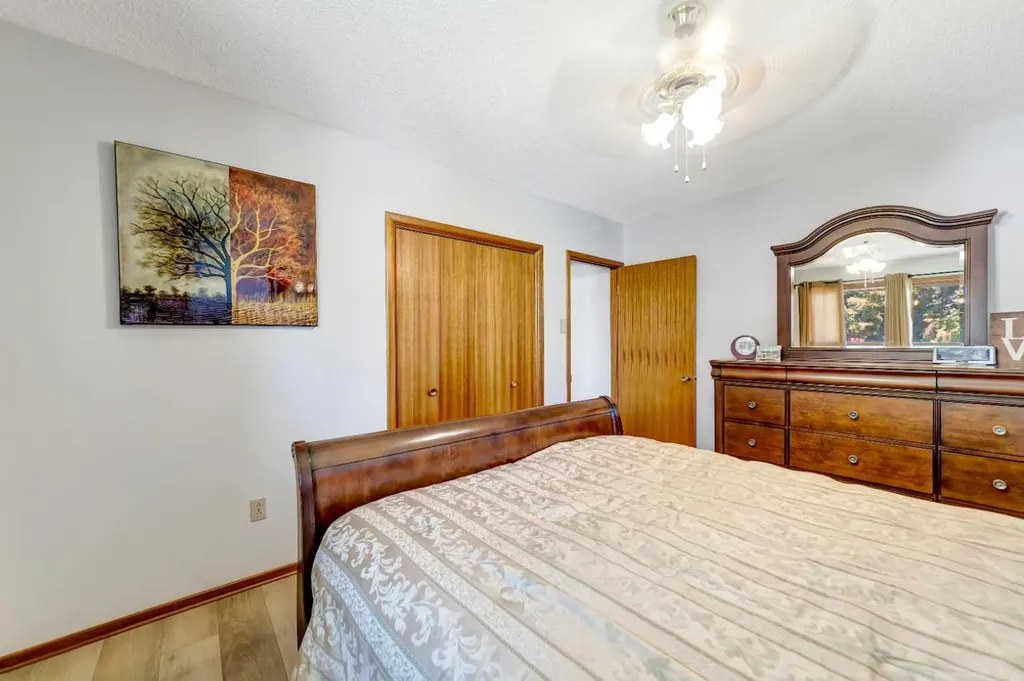 4704 37 Street Lloydminster SK S9V 0A5
