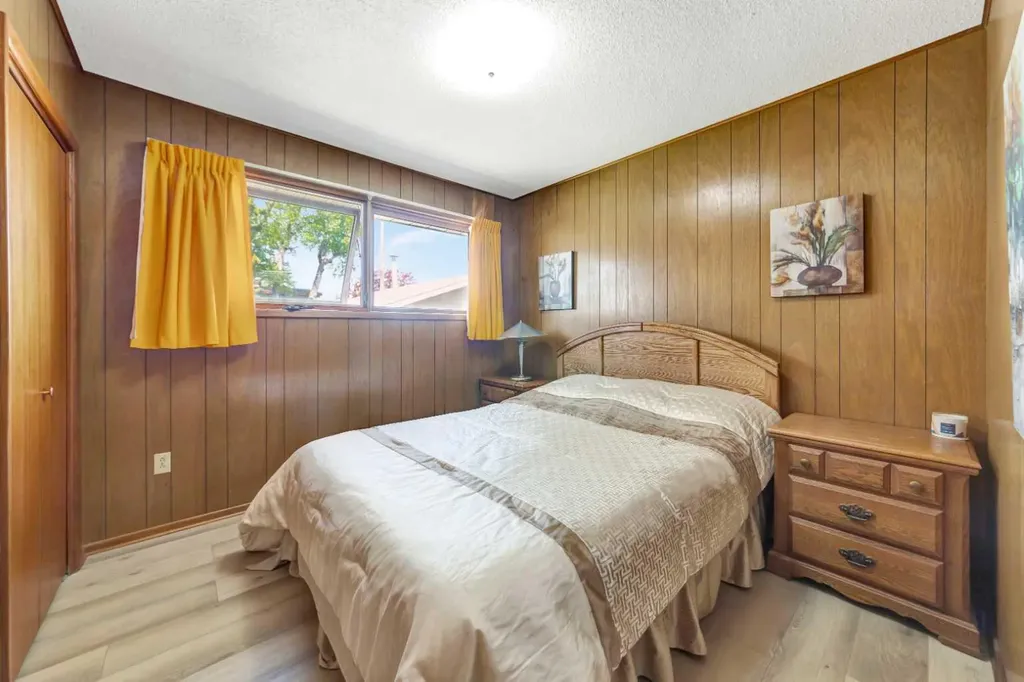 4704 37 Street Lloydminster SK S9V 0A5