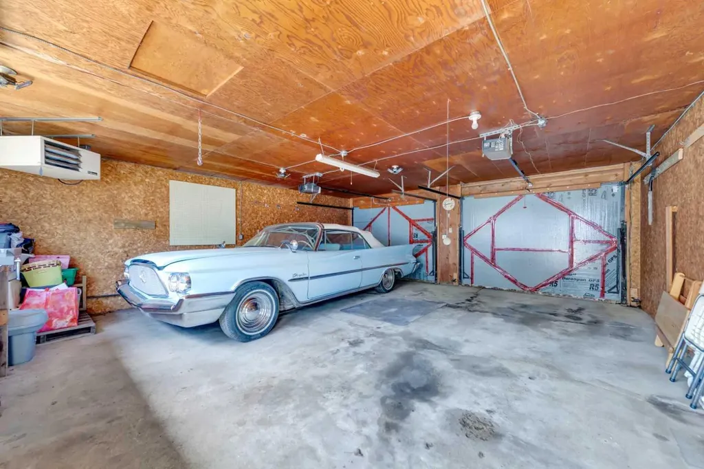 4704 37 Street Lloydminster SK S9V 0A5