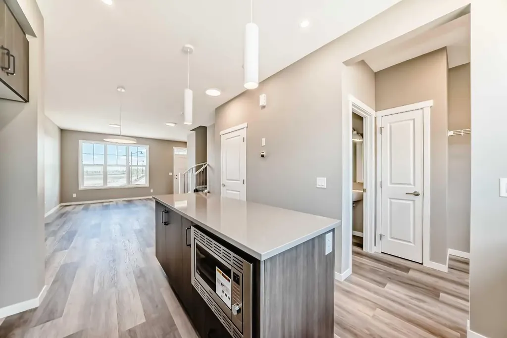 1342 Mahogany Boulevard SE Calgary AB T3M 4E2
