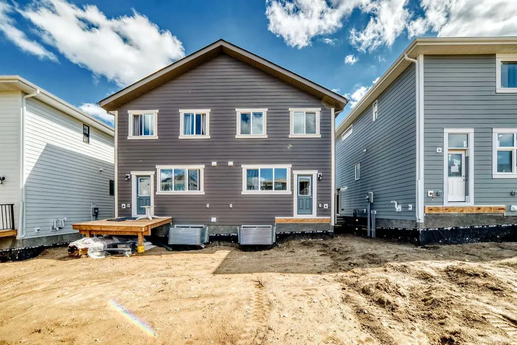 1342 Mahogany Boulevard SE Calgary AB T3M 4E2