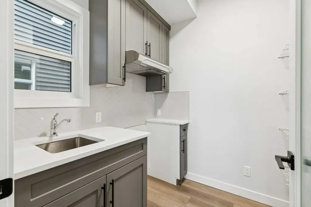 301 Dawson Wharf Road Chestermere AB T1X2W4
