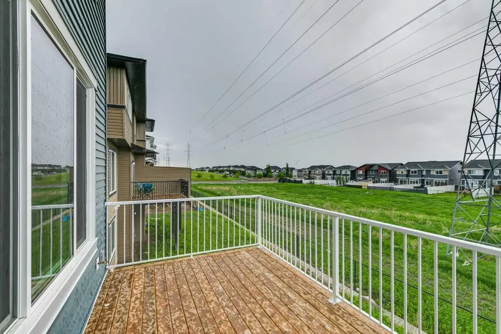 301 Dawson Wharf Road Chestermere AB T1X2W4