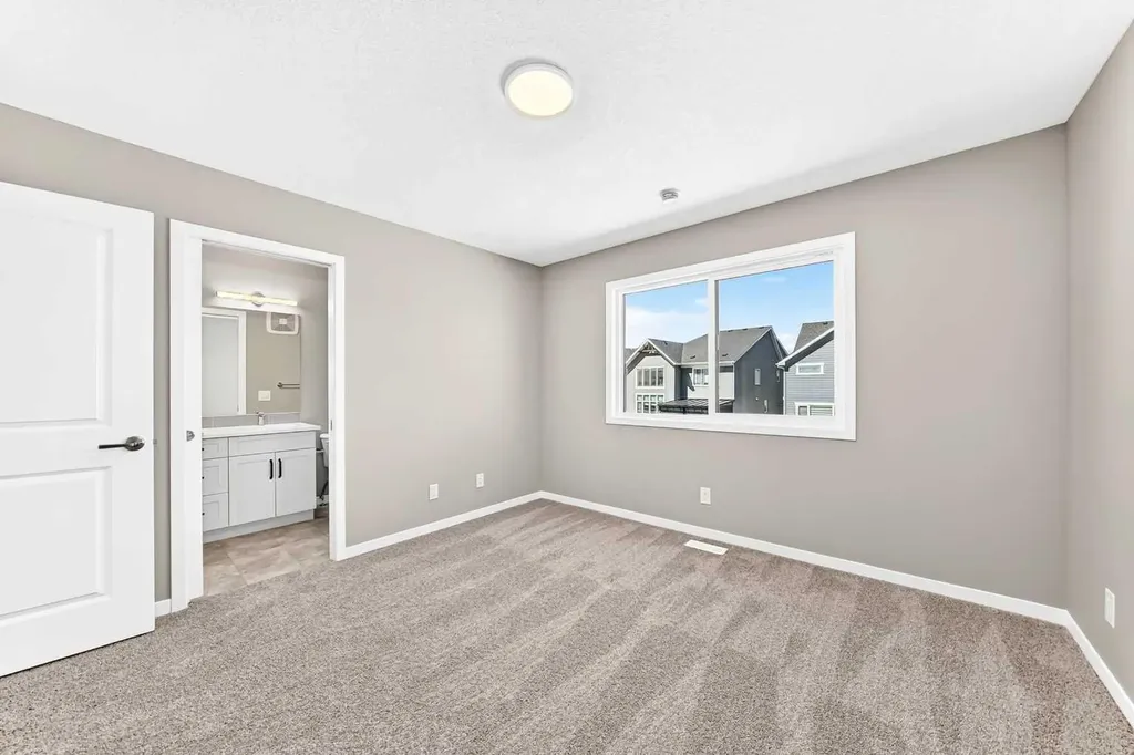 817 Marine Drive SE Calgary AB T3M 4E3