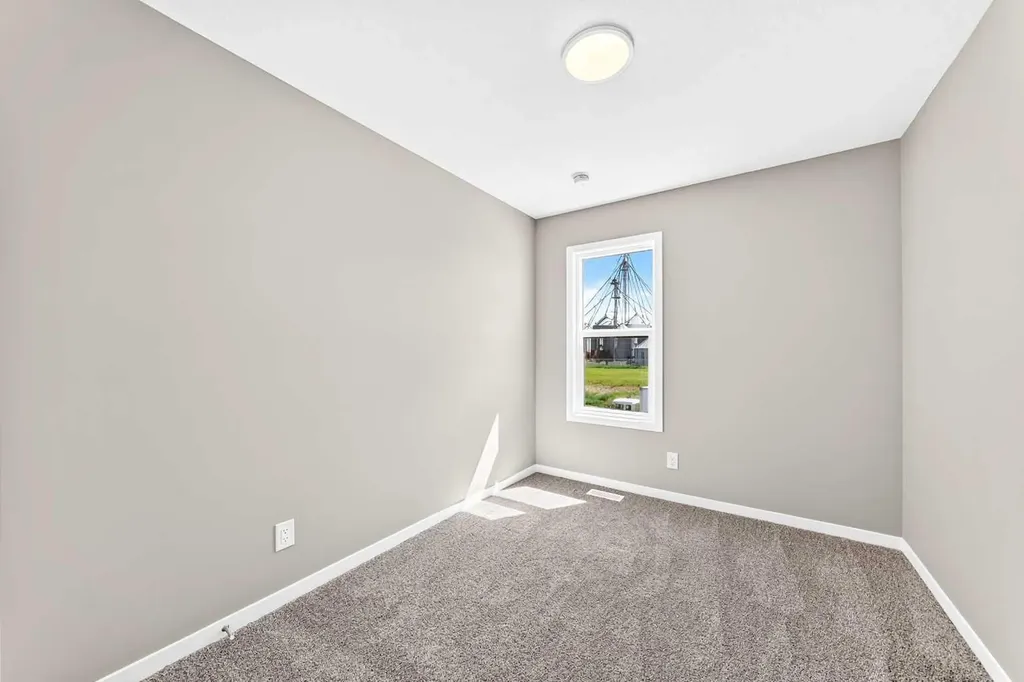 817 Marine Drive SE Calgary AB T3M 4E3
