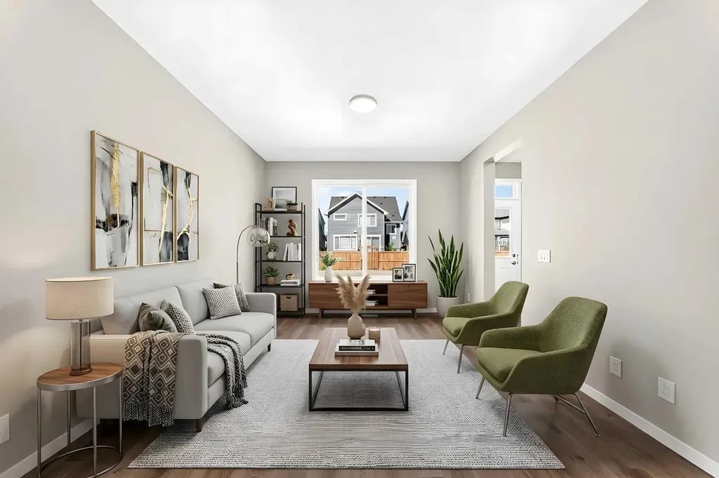 817 Marine Drive SE Calgary AB T3M 4E3