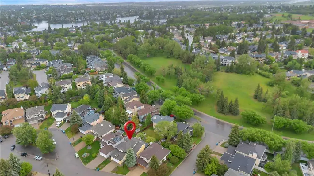 231 Mt Victoria Place SE Calgary AB T2Z 1P4