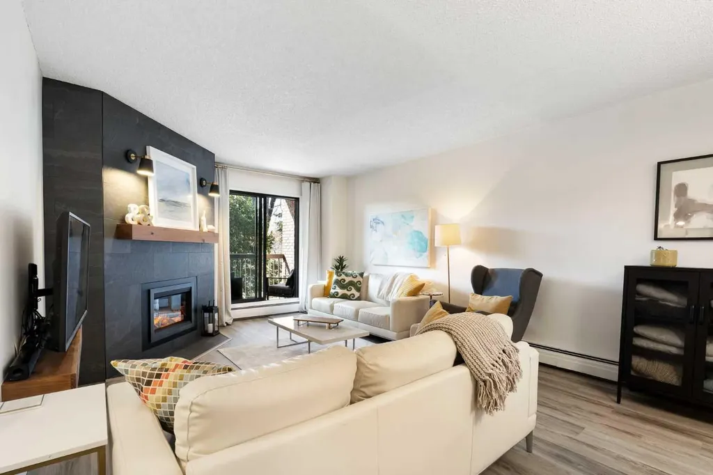 220 26 Avenue SW Calgary AB T2S 0M4