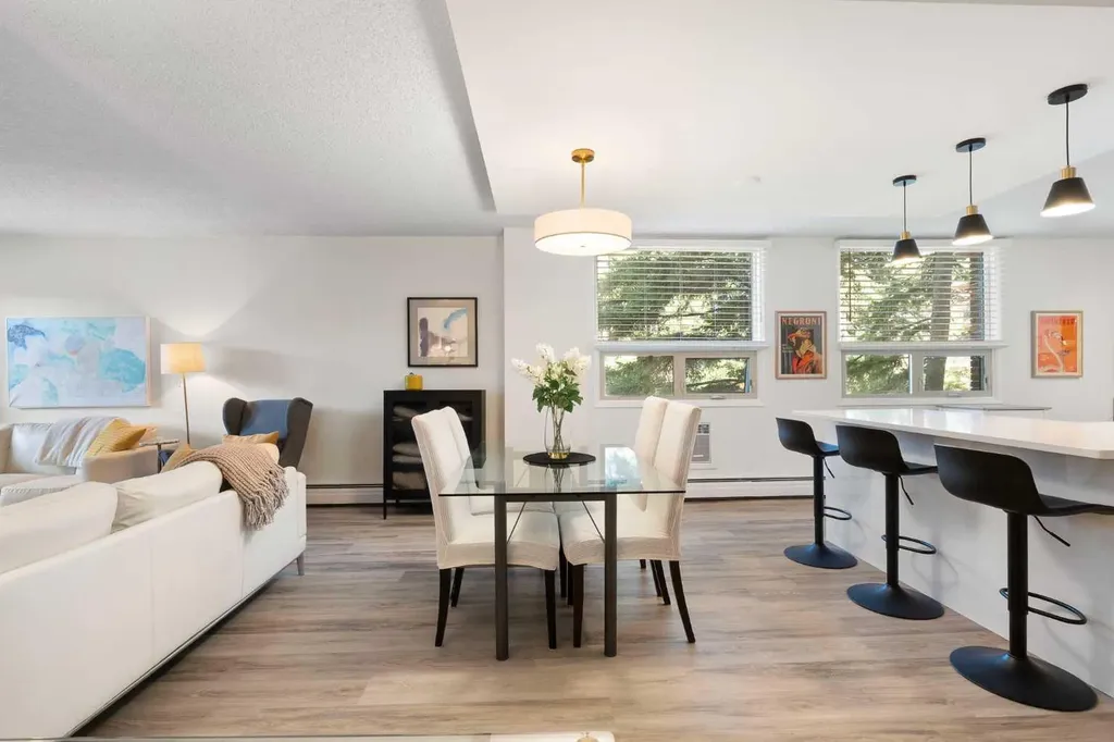 220 26 Avenue SW Calgary AB T2S 0M4