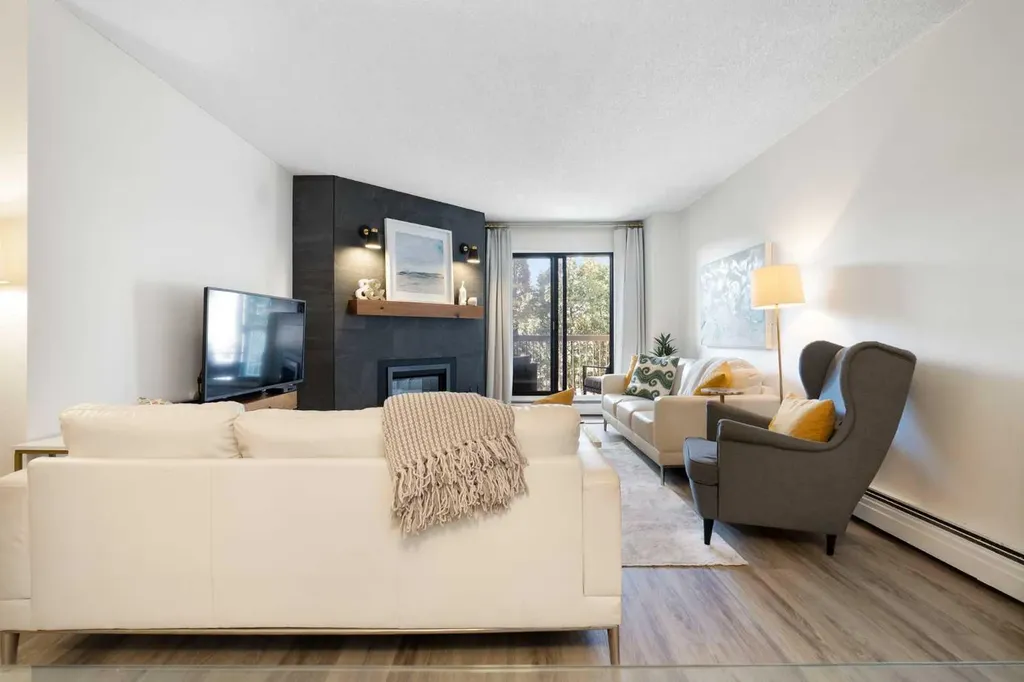 220 26 Avenue SW Calgary AB T2S 0M4