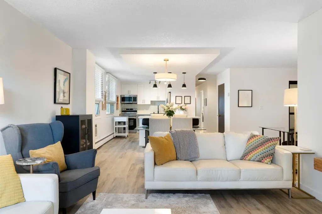 220 26 Avenue SW Calgary AB T2S 0M4