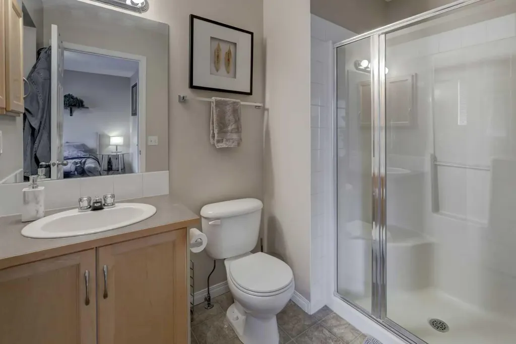 158 Everhollow Heights SW Calgary AB T2Y5B3
