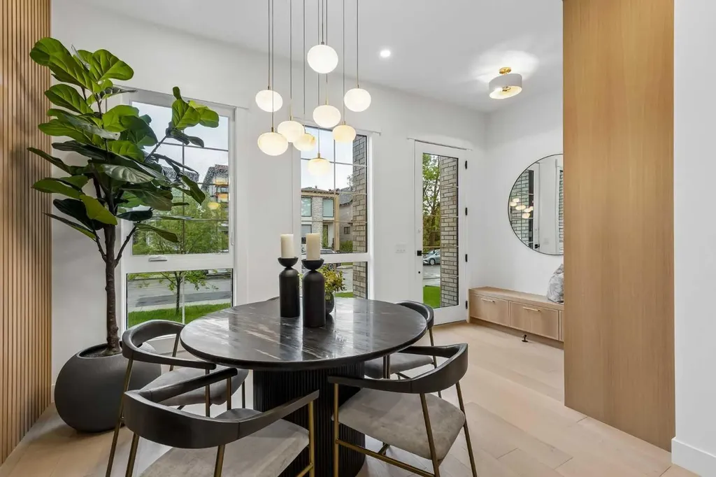 1807 Broadview Road NW Calgary AB T2N 3H6