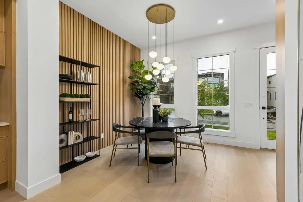 1807 Broadview Road NW Calgary AB T2N 3H6