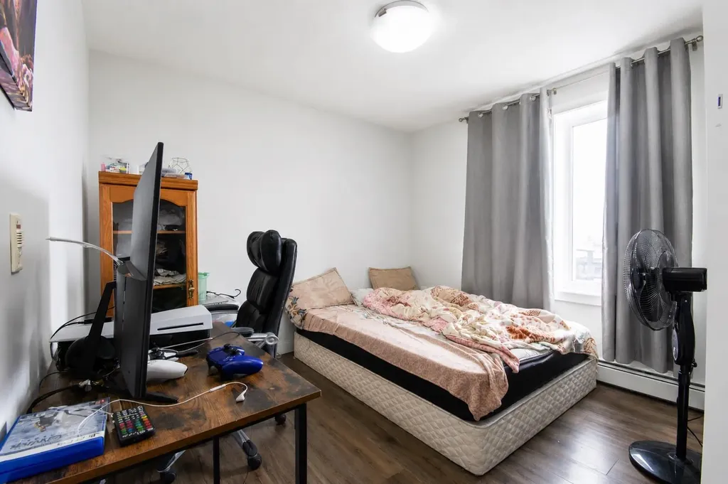 6118 80 Avenue NE Calgary AB T3J 0S6