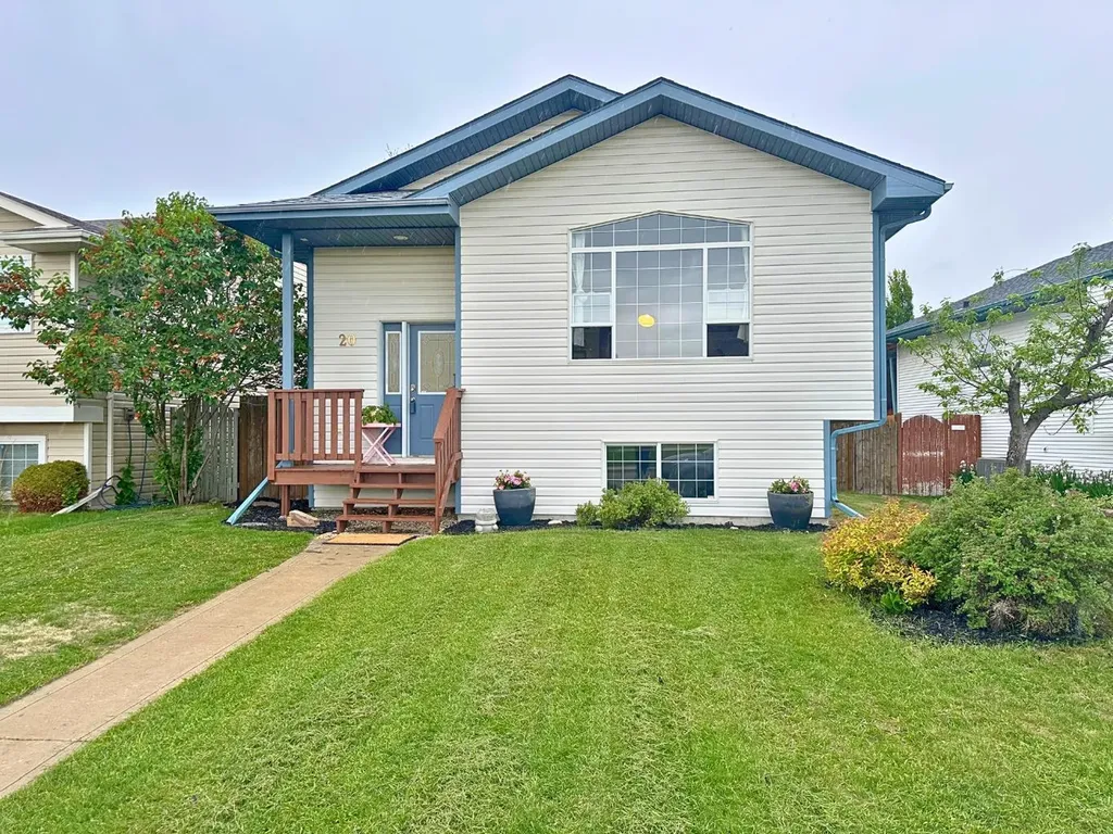 20 Deschner Close Red Deer AB T4R 3C1