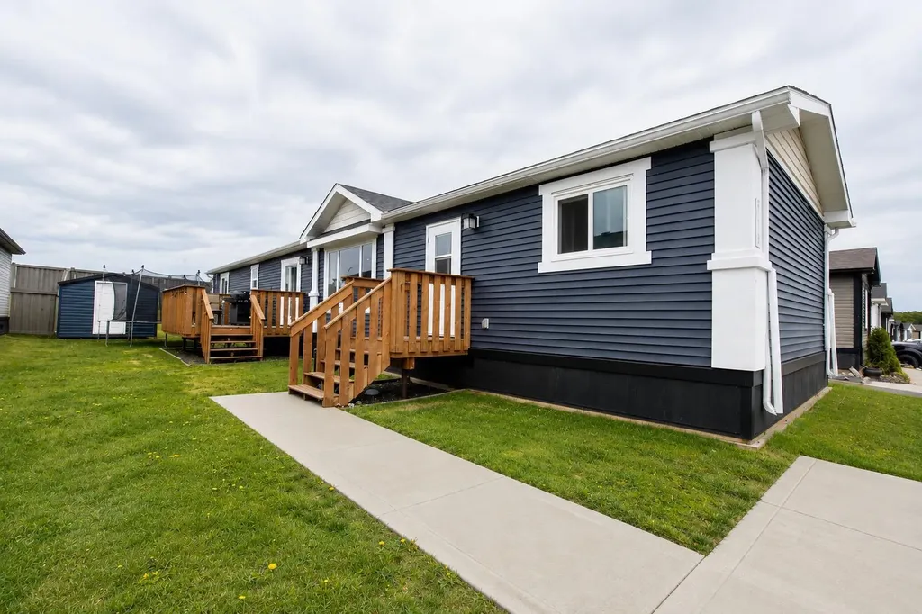 11850 84 Avenue Grande Prairie AB T8W 0M4