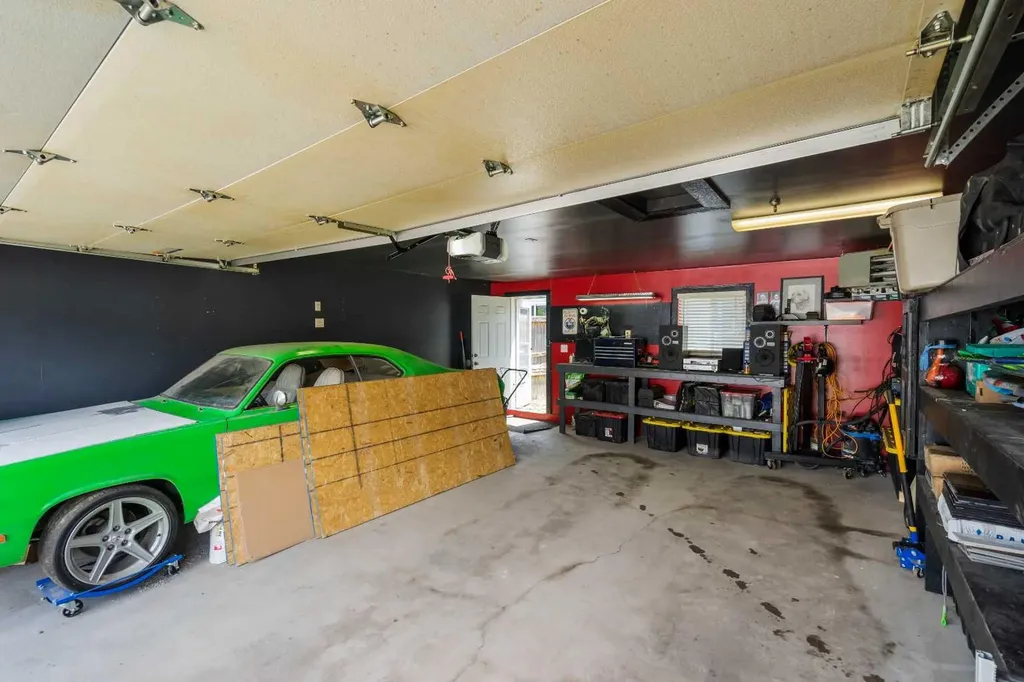 72 New Brighton Common SE Calgary AB T2Z 0T9