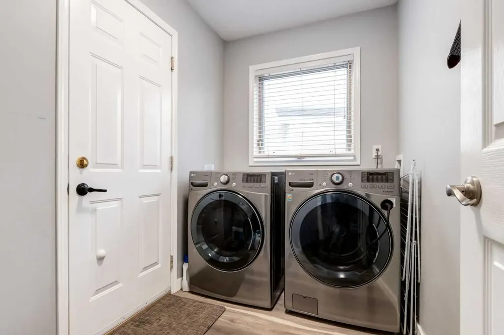 109 Shawbrooke Close SW Calgary AB T2Y 3A6