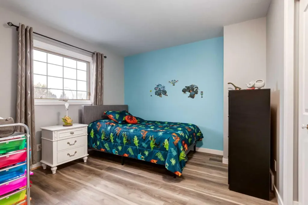 109 Shawbrooke Close SW Calgary AB T2Y 3A6