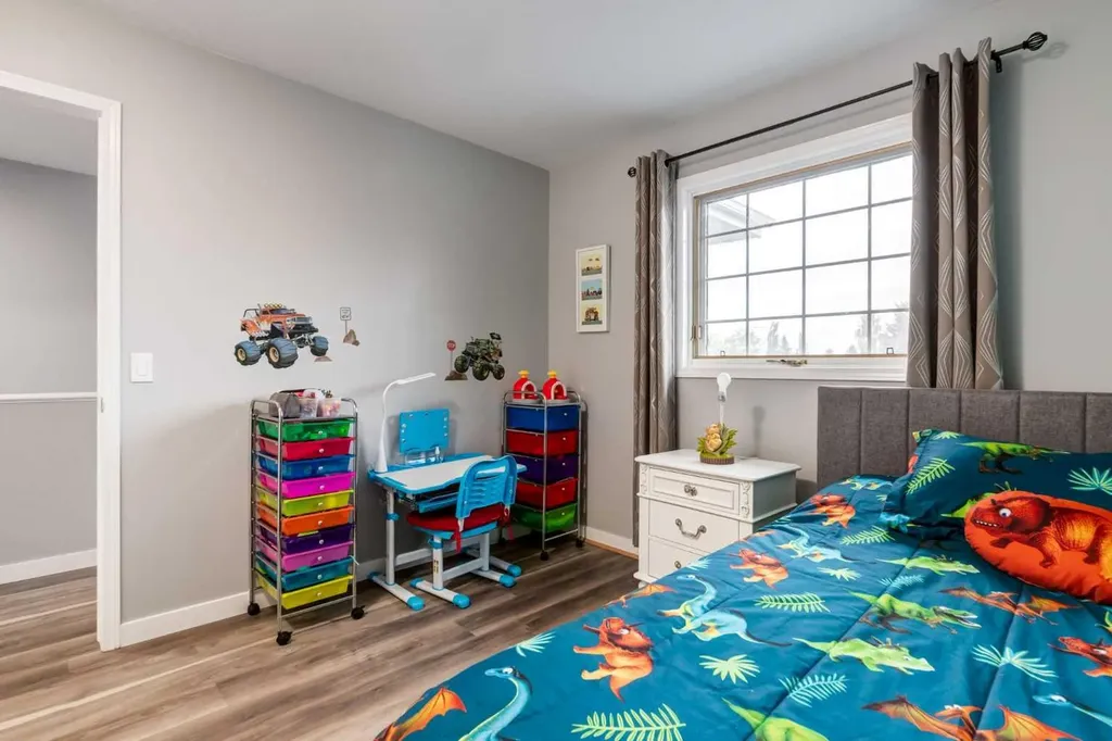 109 Shawbrooke Close SW Calgary AB T2Y 3A6