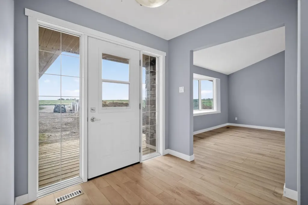 578099 83 Street E Rural Foothills County AB T1V 1R7