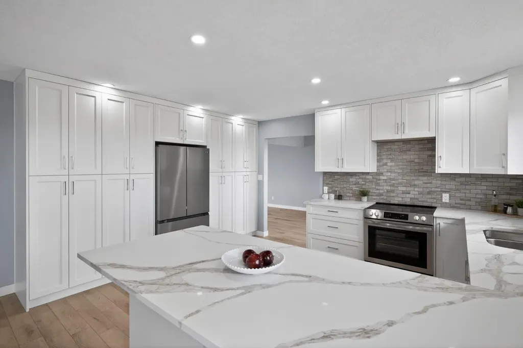 578099 83 Street E Rural Foothills County AB T1V 1R7
