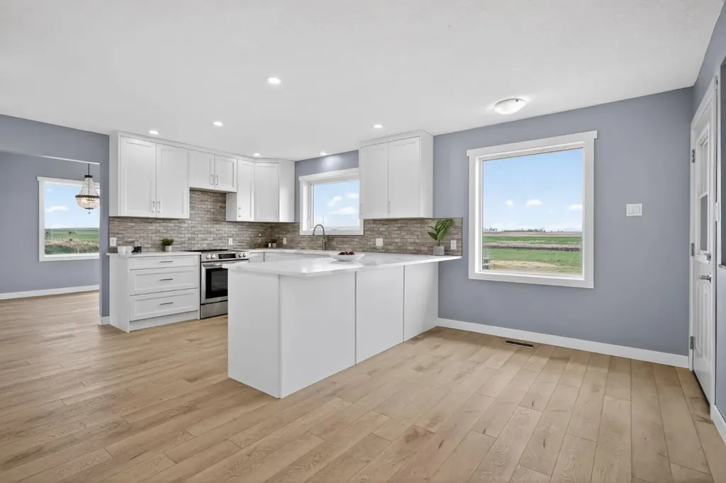 578099 83 Street E Rural Foothills County AB T1V 1R7